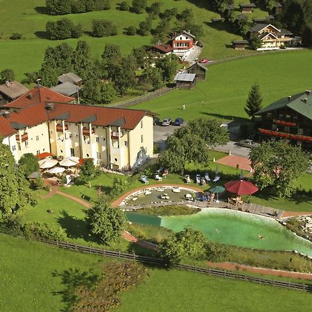 Lerchs Landhotel Санкт-Йохан Экстерьер фото