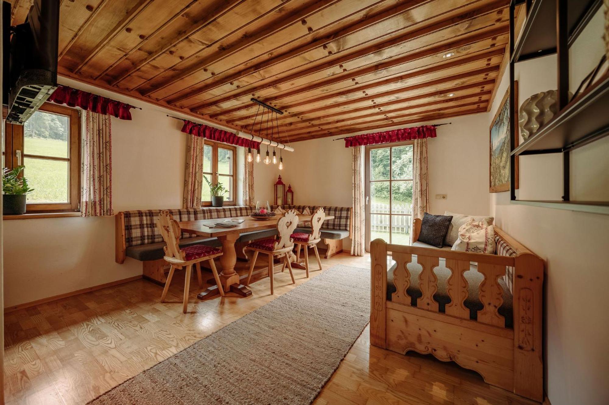 Lerchs Landhotel Санкт-Йохан Экстерьер фото