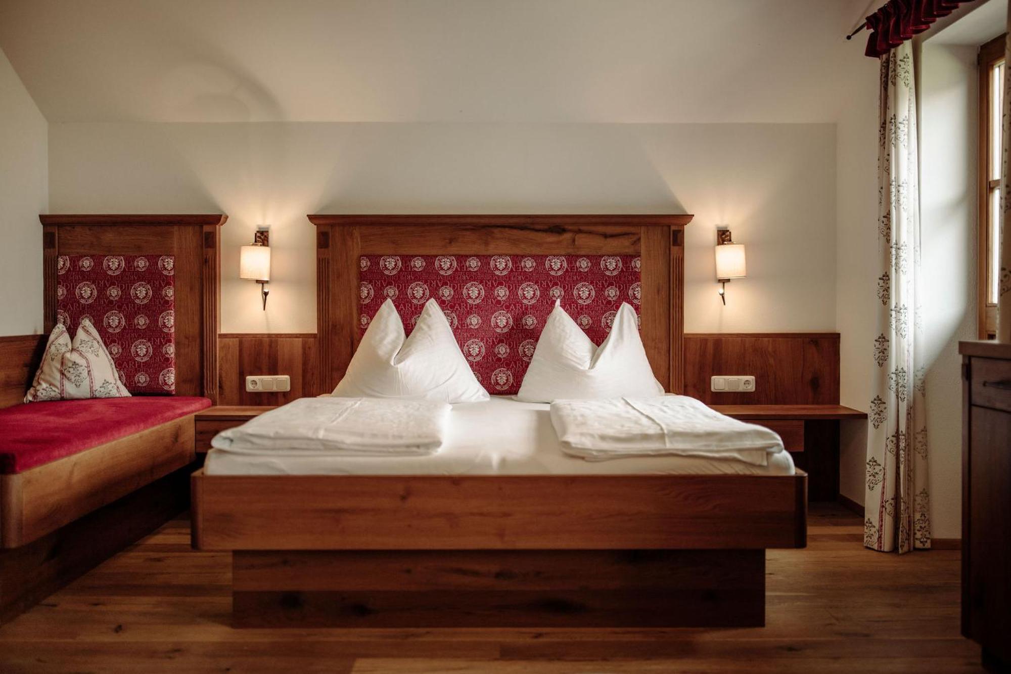 Lerchs Landhotel Санкт-Йохан Экстерьер фото