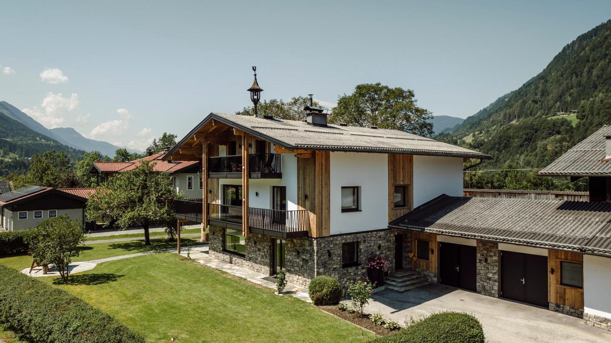 Lerchs Landhotel Санкт-Йохан Экстерьер фото
